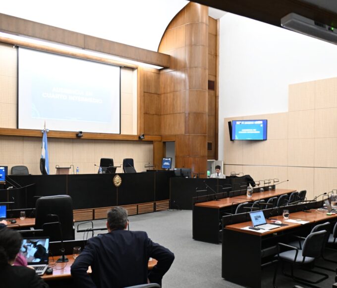 El juicio de los Cuadernos sigue con testigos y una disputa por pagos