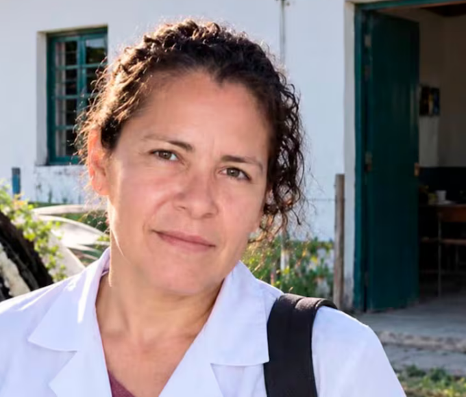 El crimen de la maestra en Corrientes: tres hipótesis y un paro nacional