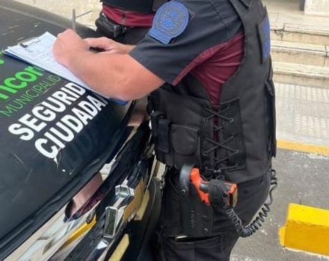 La Byrna de la Guardia Urbana de Concordia y la ordenanza que prohibe armas