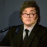 Milei entre litio, PASO y una iglesia: su agenda de la semana