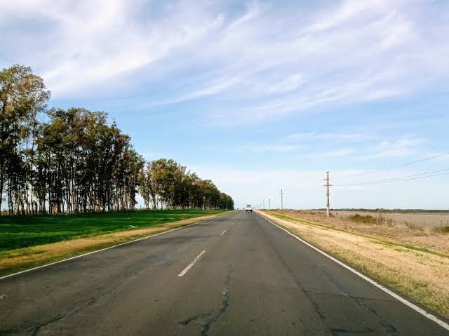 Presupuesto 2027: la mitad de la inversión va a rutas; salud y educación, 9,65%